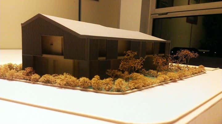 e arrivato il modello in scala e siamo pronti per venderle Quattro unita residenziali con struttura in legno classe en